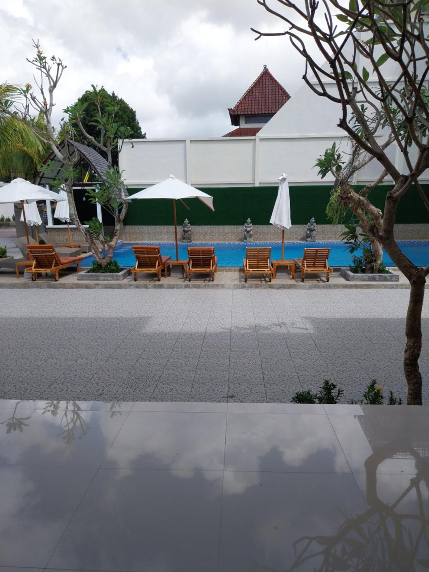 The Pandan Sari Hotel Jimbaran Buitenkant foto